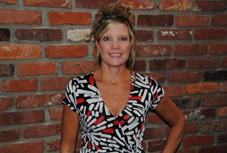 Lisa's Story (Small Bowel Cancer) LR