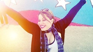 Lisa's Story (Thyroid Cancer)